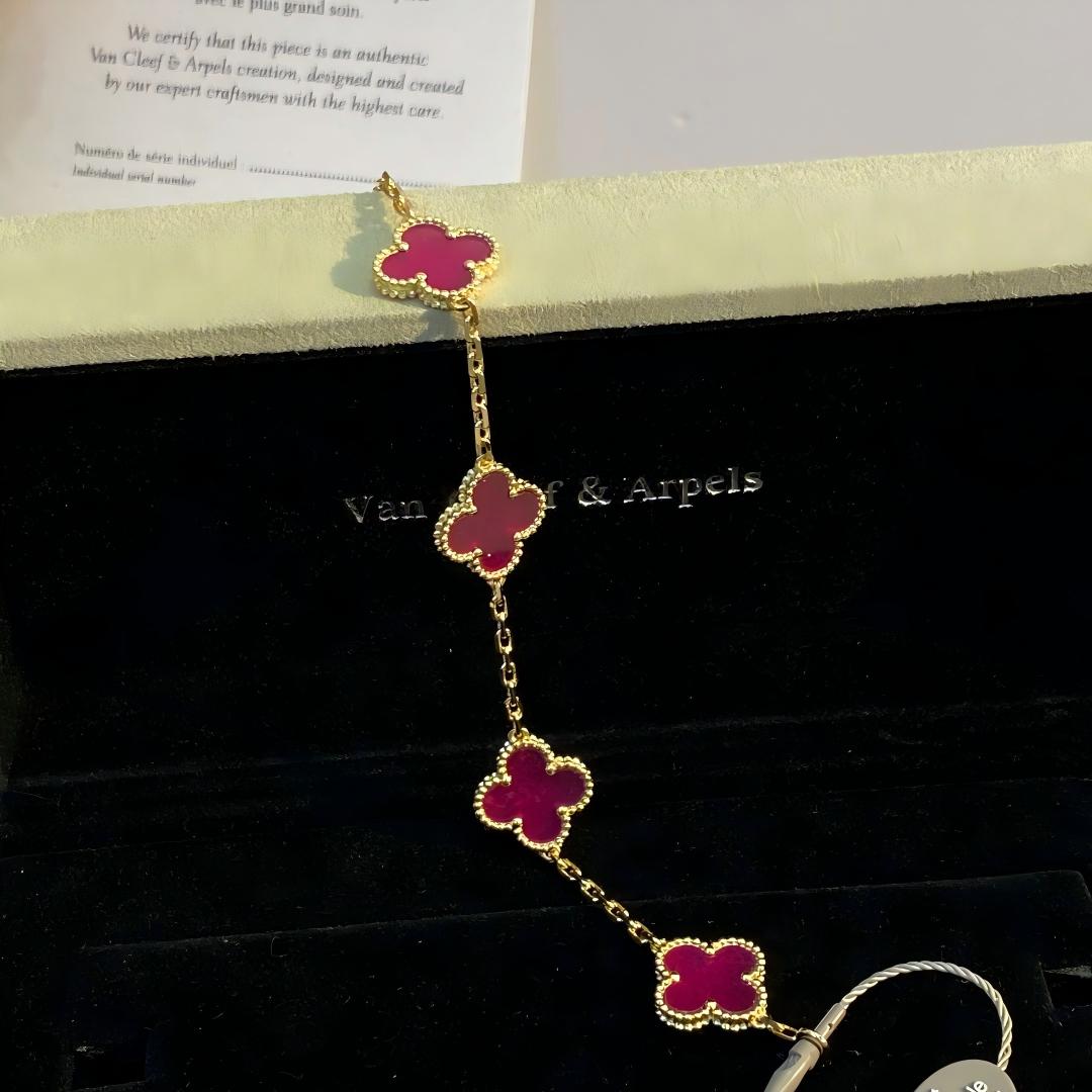 [MIRA] NEW CLOVER 5 MOTIFS PINK ENAMEL BRACELET