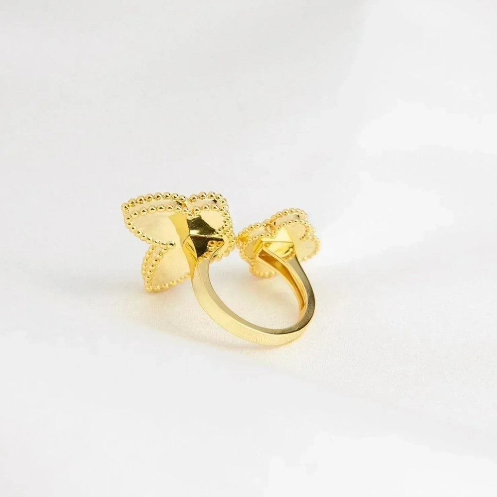 ??MIRA?¡¥LUCKY BETWEEN THE FINGER RING