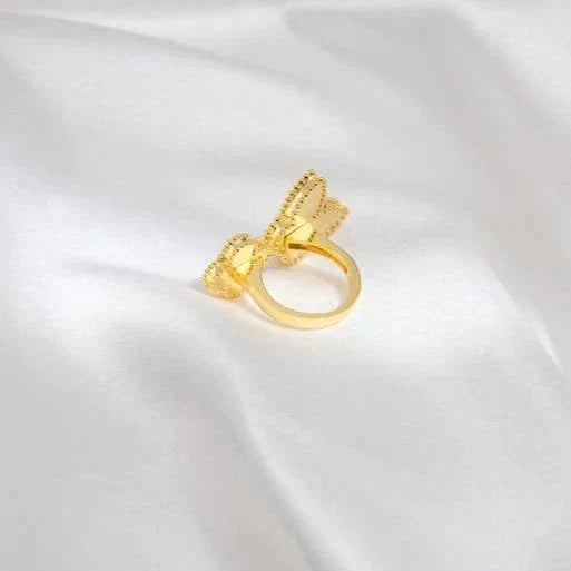 ??MIRA?¡¥LUCKY BETWEEN THE FINGER RING