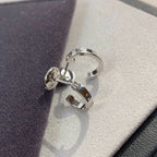 ??MIRA?¡¥LOVE EARRINGS 2.65MM SILVER