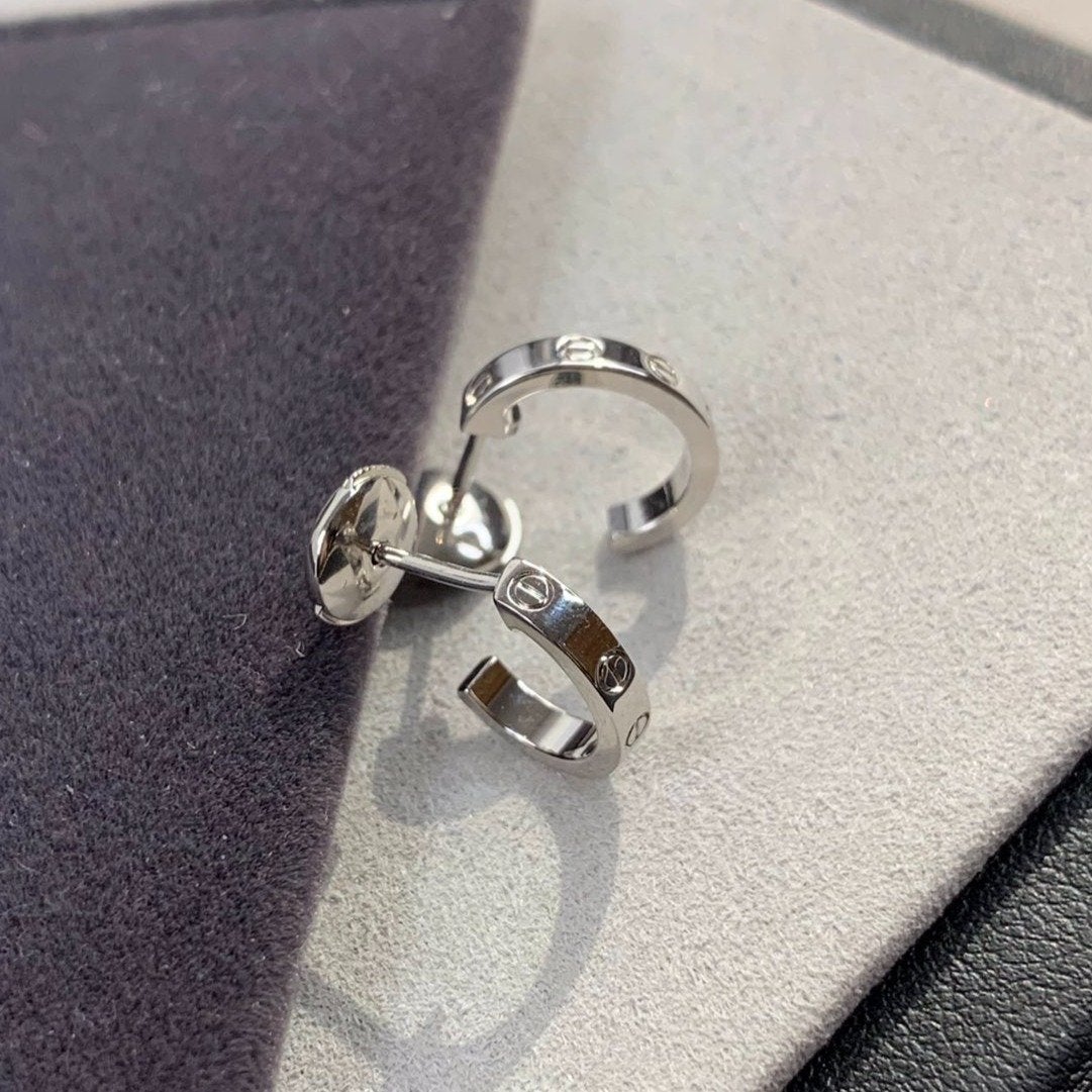??MIRA?¡¥LOVE EARRINGS 2.65MM SILVER