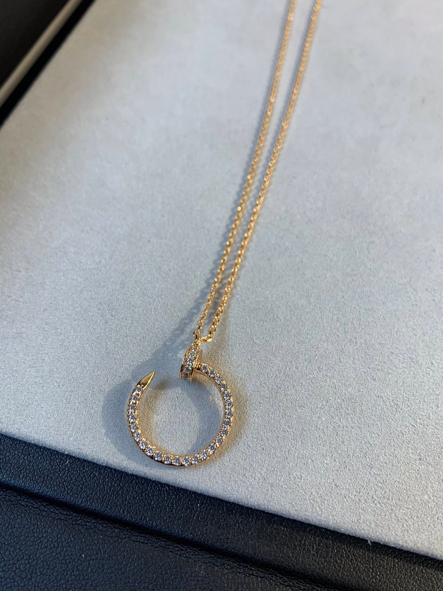 ??MIRA?¡¥JUSTE NECKLACE PINK GOLD DIAMONDS