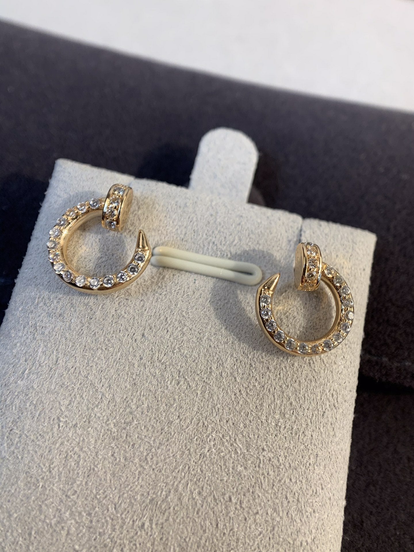 ??MIRA?¡¥JUSTE EARRINGS GOLD DIAMONDS