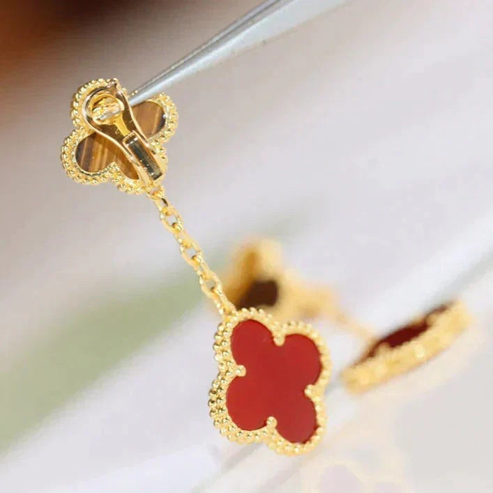 ??MIRA?¡¥CLOVER  2 MOTIF  TIGER EYE CARNELIAN EARRINGS