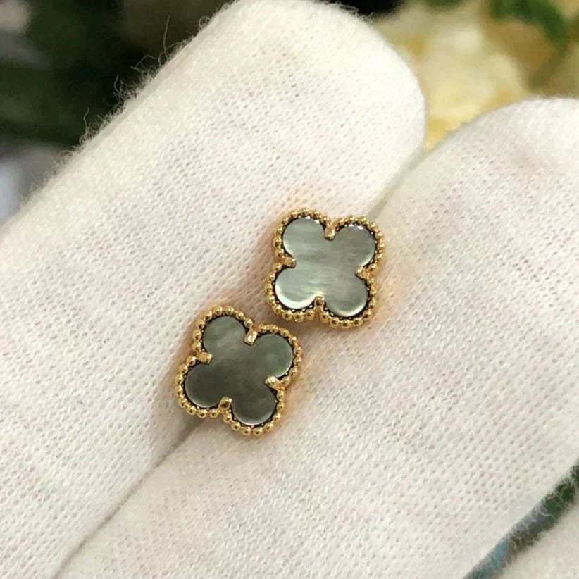 ??MIRA?¡¥CLOVER MINI 9.5MM GRAY MOP EARRINGS