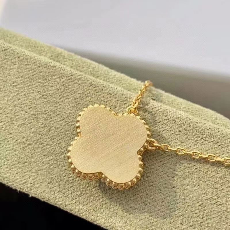 ??MIRA?¡¥CLOVER 15MM DIAMOND TURQUOISE NECKLACE