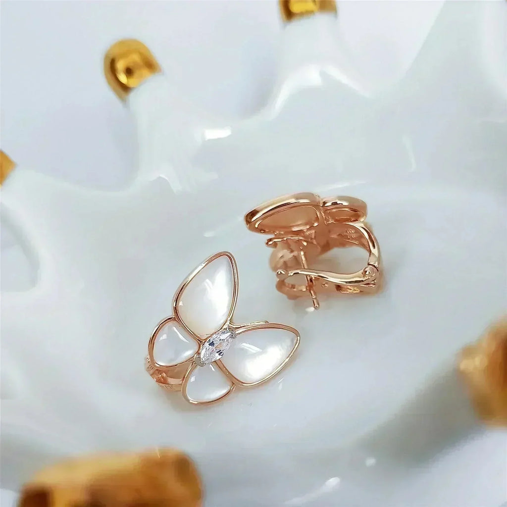 ??MIRA?¡¥BUTTERFLY MOP DIAMOND EARRINGS