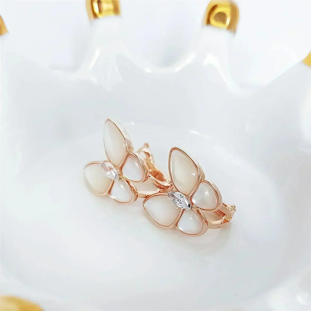 ??MIRA?¡¥BUTTERFLY MOP DIAMOND EARRINGS