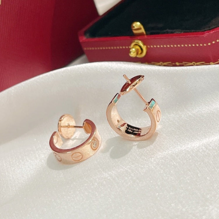 ??MIRA?¡¥LOVE EARRINGS 5.7MM 2 DIAMONDS