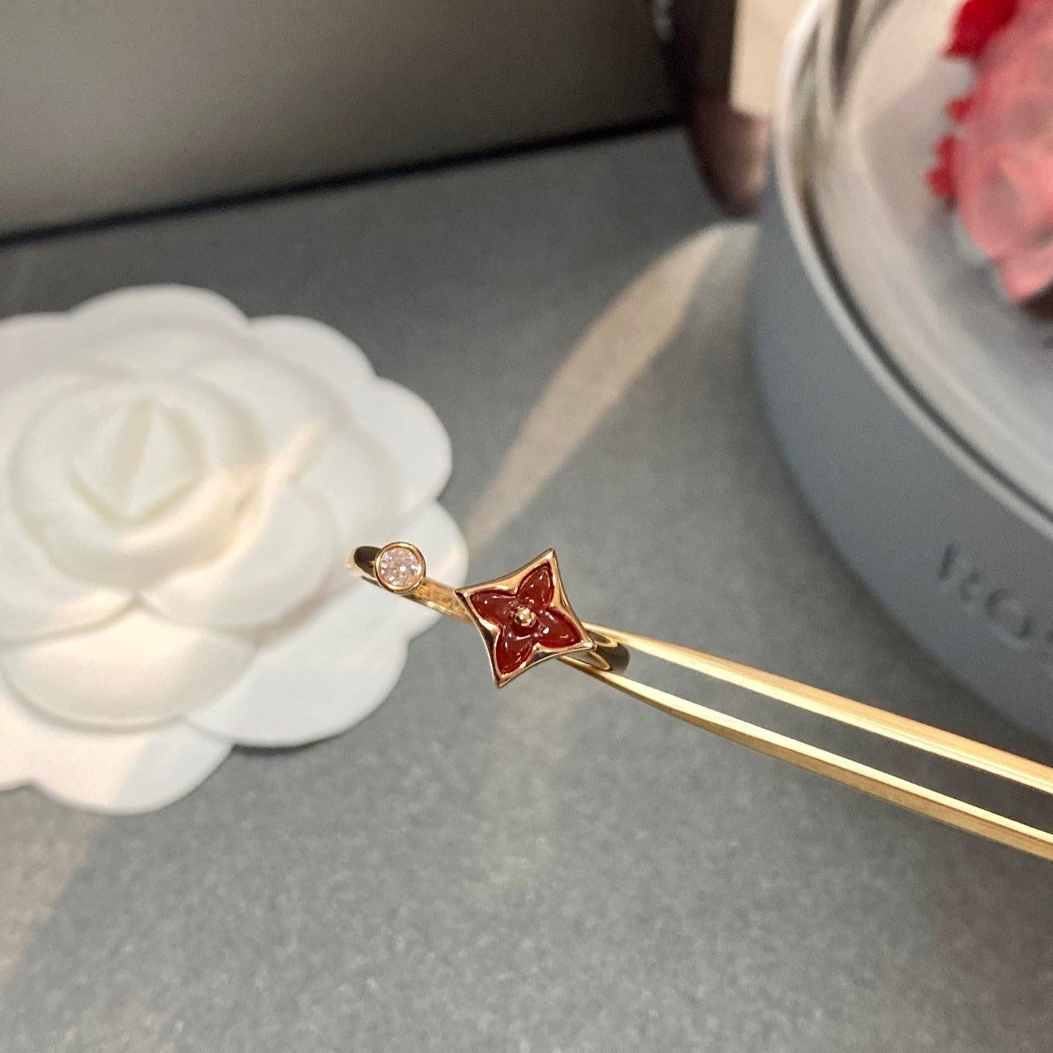 ??MIRA?¡¥STAR 1 DIAMOND OPEN RING