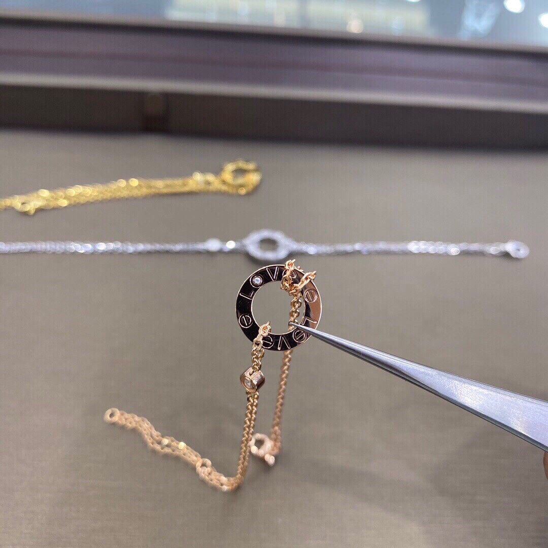??MIRA?¡¥LOVE BRACELET 2 DIAMOND
