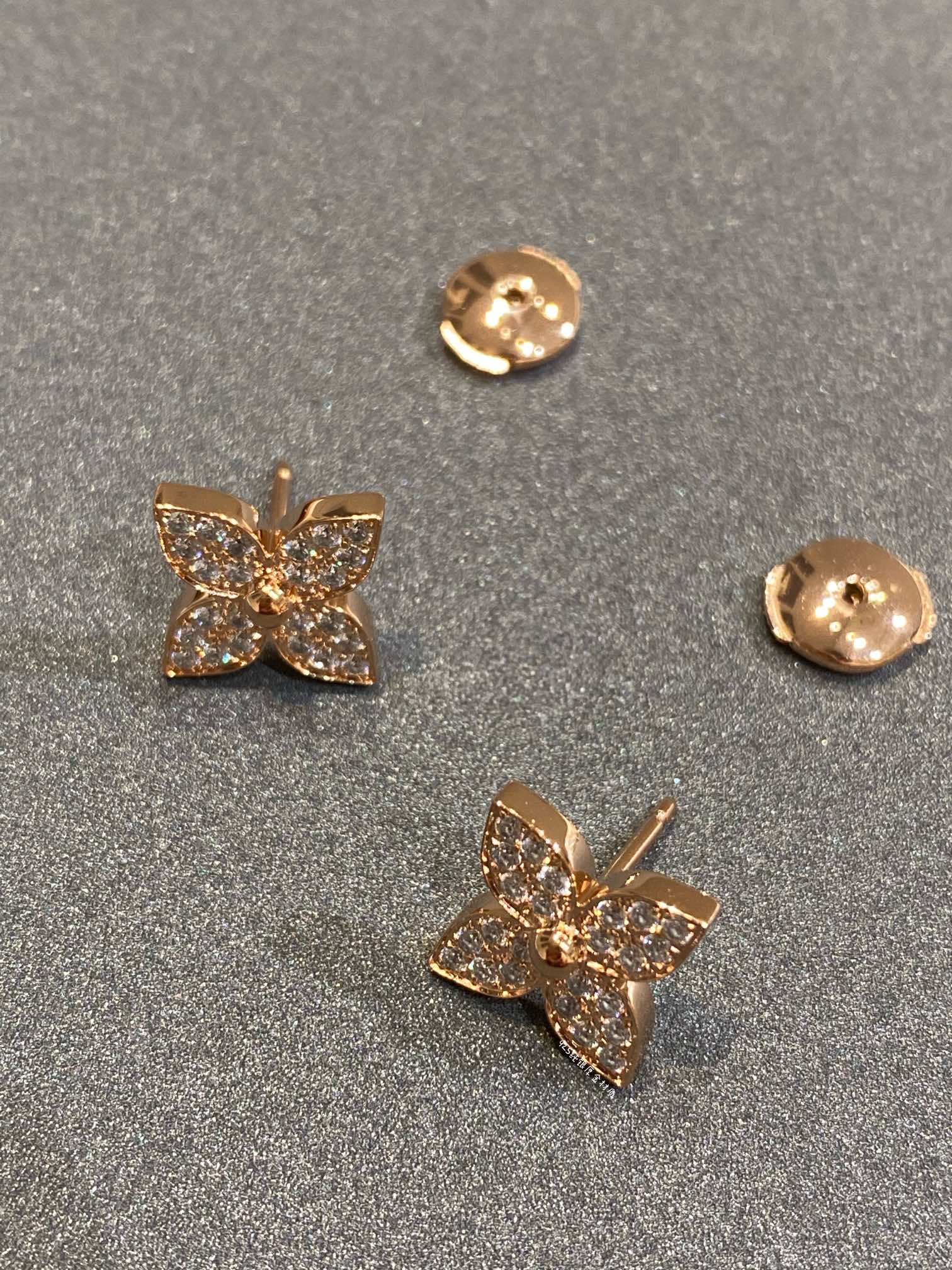 ??MIRA?¡¥STAR DIAMOND EARRINGS