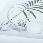??MIRA?¡¥AMULETTE PEDANT SILVER NECKLACE