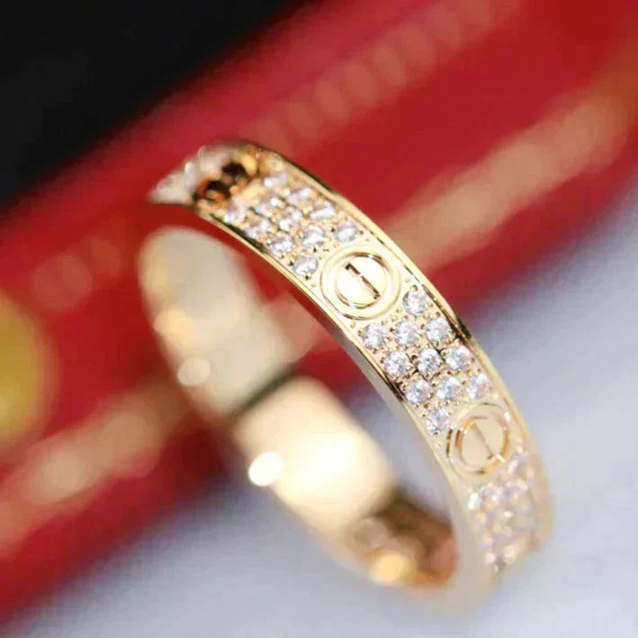 ??MIRA?¡¥LOVE RING 3.6MM DIAMOND PAVED