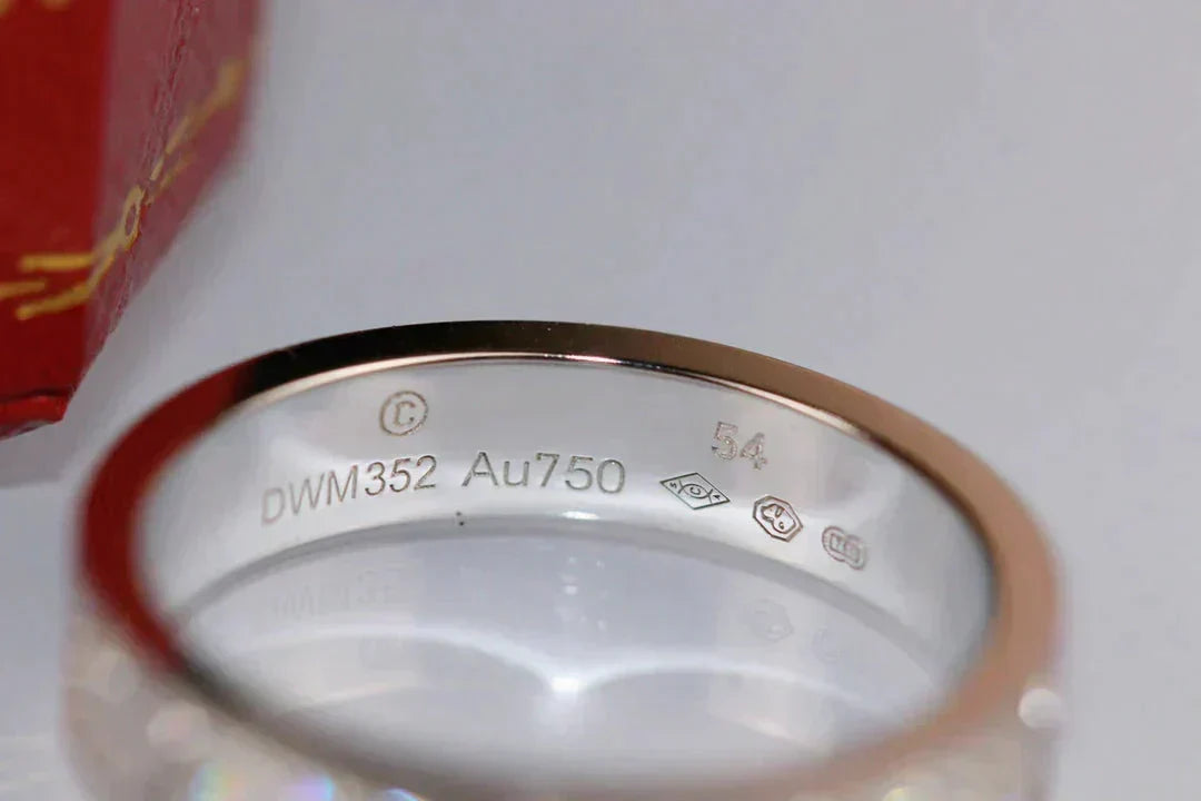 ??MIRA?¡¥LOVE RING 3.6MM DIAMOND PAVED
