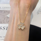 ??MIRA?¡¥FLOWER DIAMOND NECKLACE