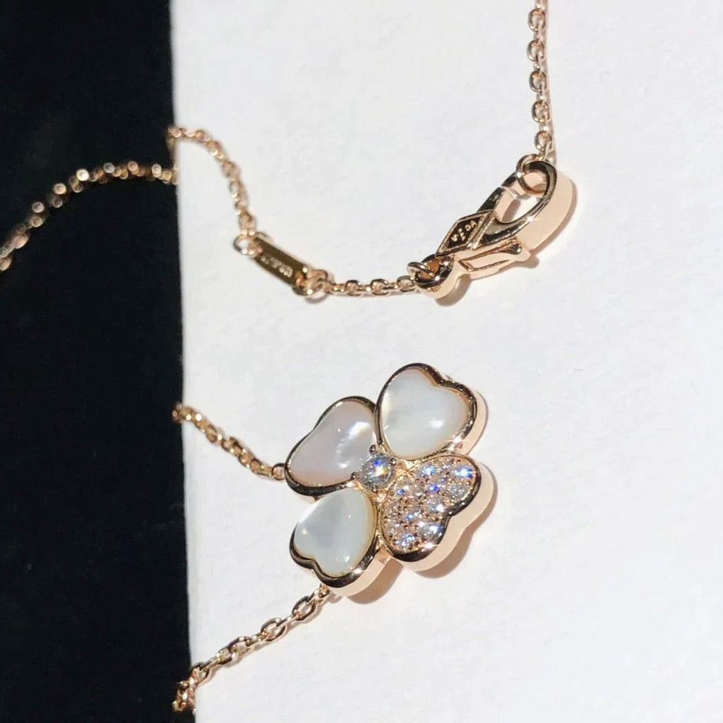 ??MIRA?¡¥CLOVER MOP DIAMOND ROSE GOLD NECKLACE