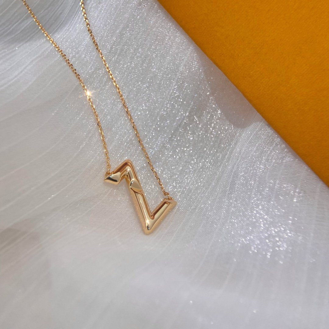 ??MIRA?¡¥VOLTE UPSIDE DOWN NECKLACE