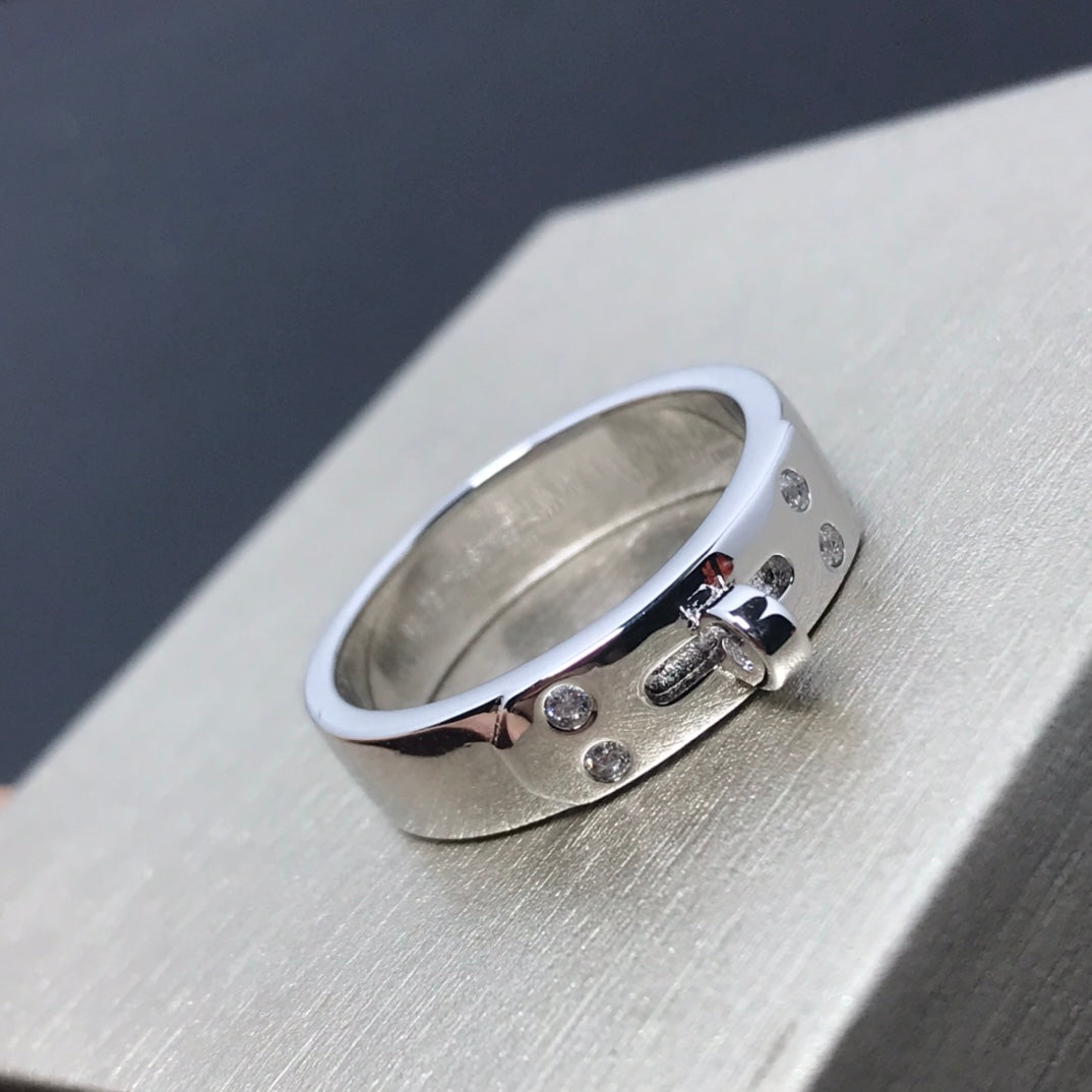 ??MIRA?¡¥KELLY MEDIUM RING