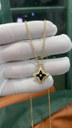 ??MIRA?¡¥STAR PEDANT PINK GOLD DIAMOND NECKLACE