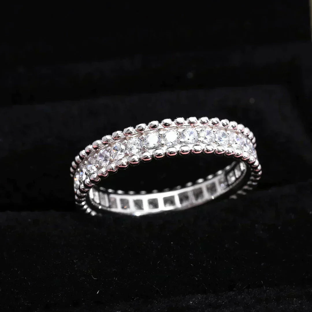 ??MIRA?¡¥PERLEE DIAMOND SILVER RING