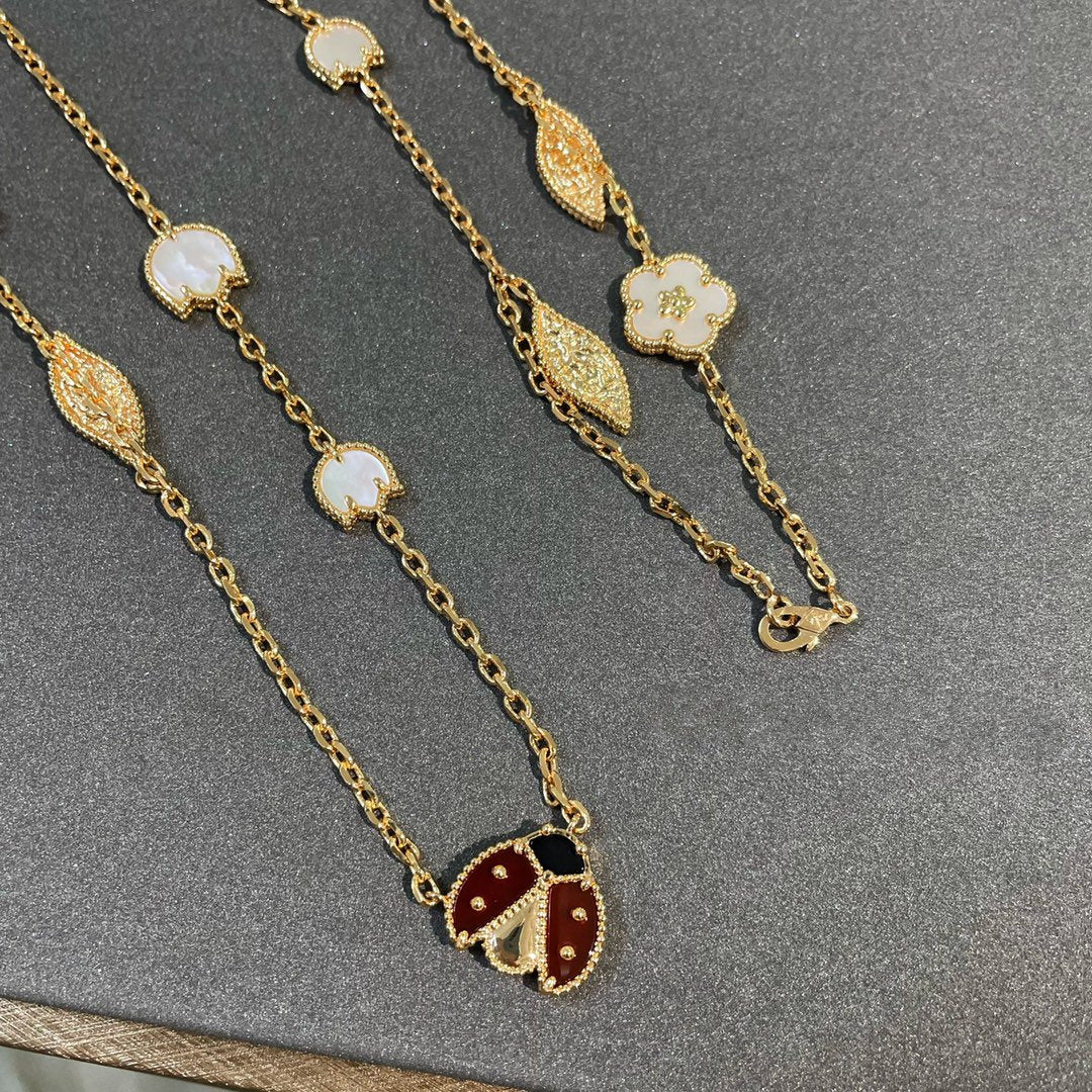 ??MIRA?¡¥LUCKY SPRING 15 MOTIFS GOLD NECKLACE