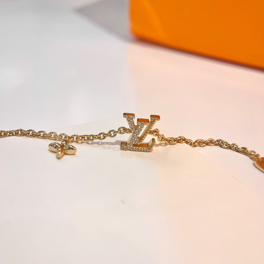 ??MIRA?¡¥LOGO STAR MOTIF GOLD BRACELET