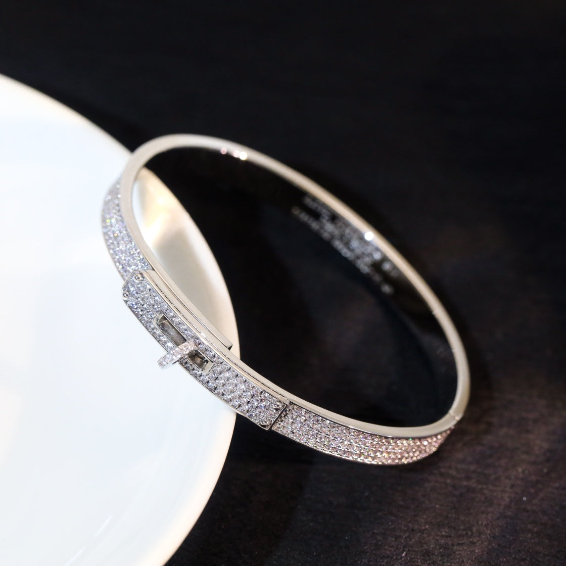 ??MIRA?¡¥KELLY BRACELET DIAMOND PAVED