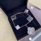 ??MIRA?¡¥CLOVER 5 MOTIFS SIVLER DARK MOP BRACELET