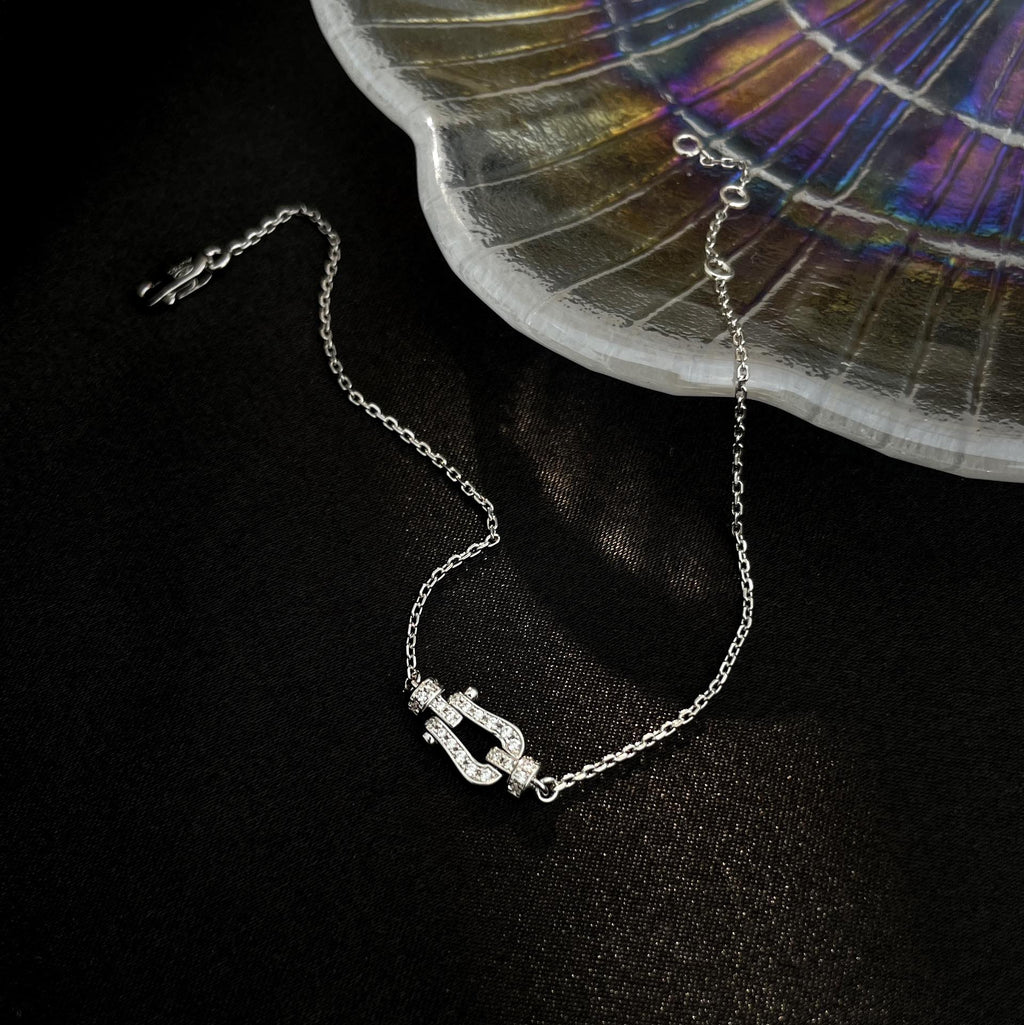 ??MIRA?¡¥FORCE 10 SMALL CHAIN BRACELET