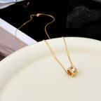 ??MIRA?¡¥BEE MINI PEDANT DIAMOND NECKLACE
