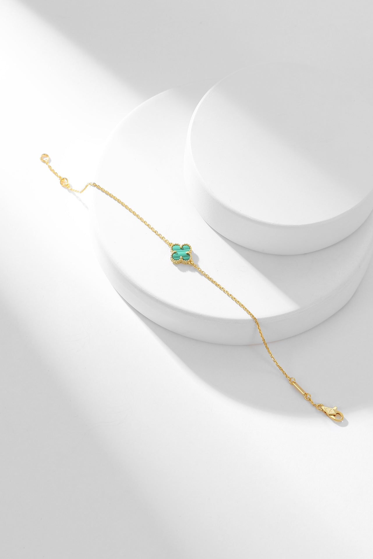 ??MIRA?¡¥CLOVER BRACELET MALACHITE 1 MOTIF