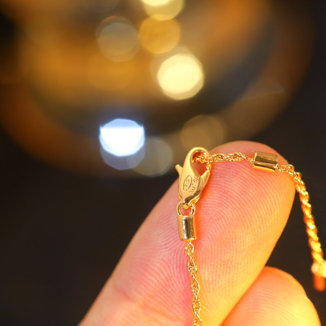 ??MIRA?¡¥FORCE 10 DIAMOND SILVER NECKLACE MINI MODEL