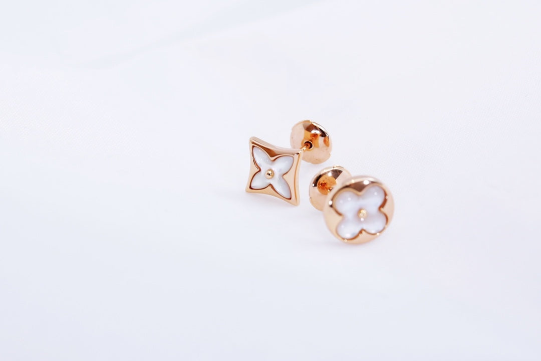 ??MIRA?¡¥STAR AND SUN PINK GOLD MOP STUD EARRINGS