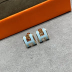 ??MIRA?¡¥POP H SKY BLUE STUD EARRINGS