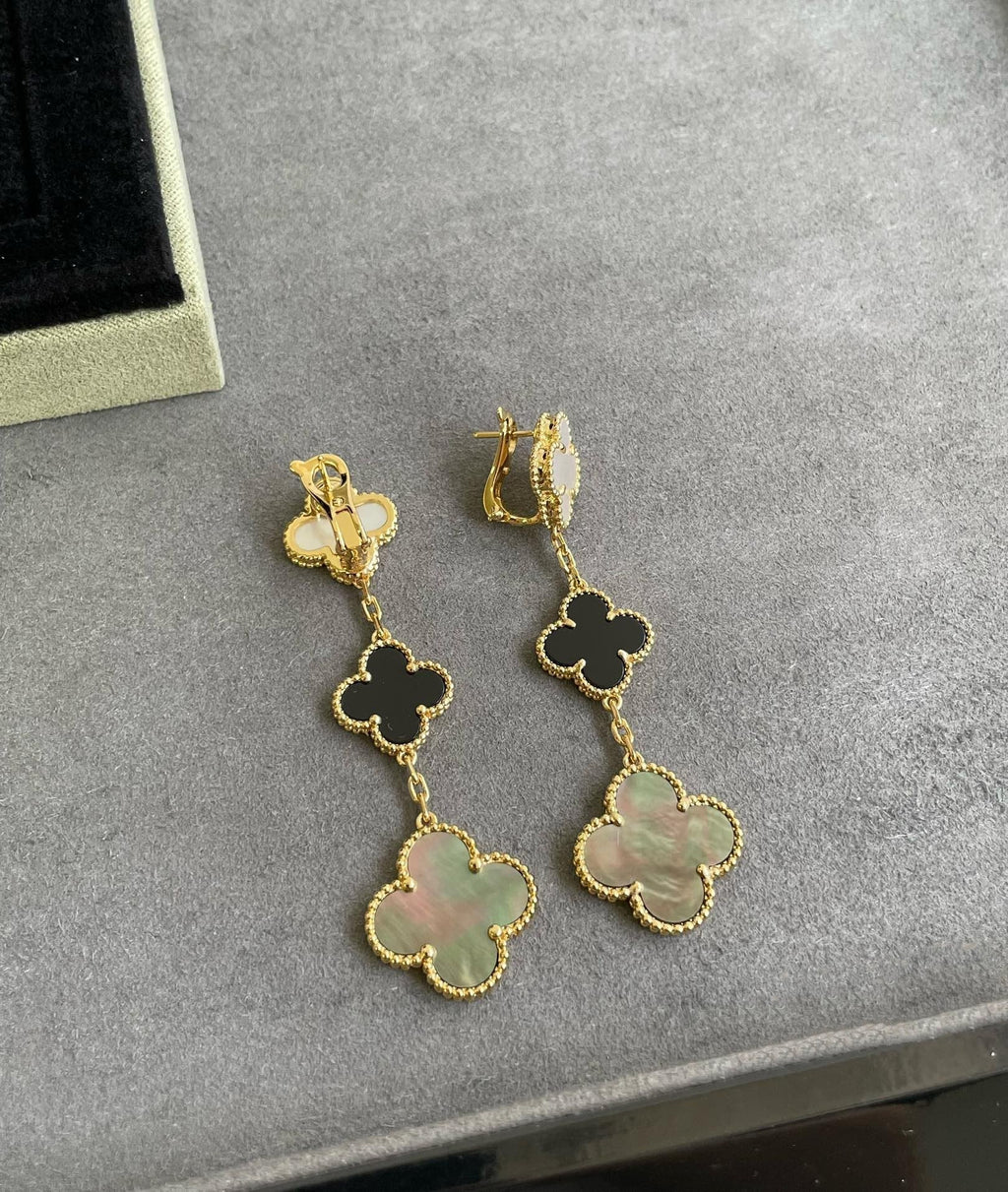 ??MIRA?¡¥CLOVER 3 MOTIF MOP ONYX DARK MOP PINK GOLD EARRINGS
