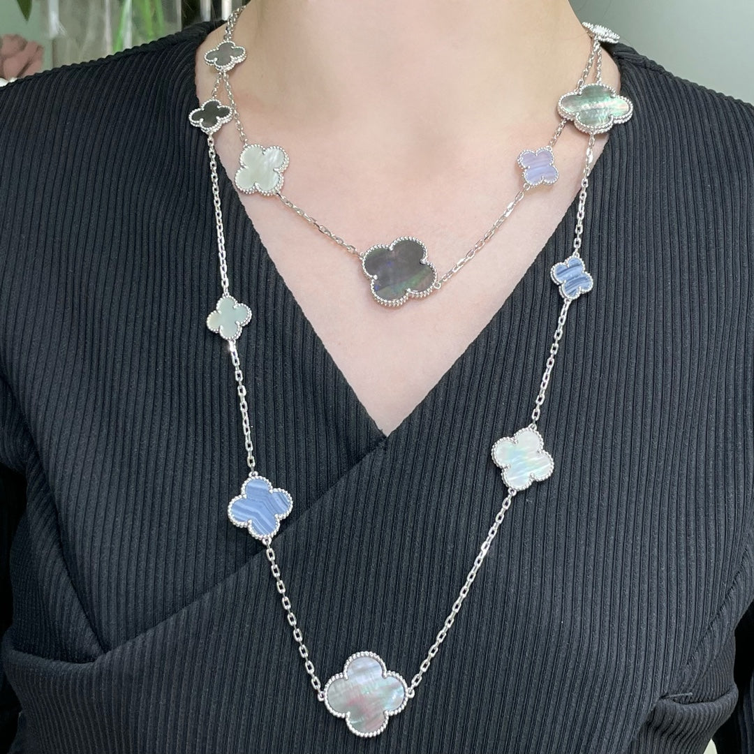 ??MIRA?¡¥CLOVER 16 MOTIF CHALCEDONY MOP SILVER NECKLACE
