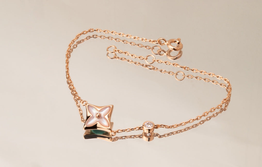 ??MIRA?¡¥STAR PINK MOP 1 DIAMOND PINK GOLD NECKLACE