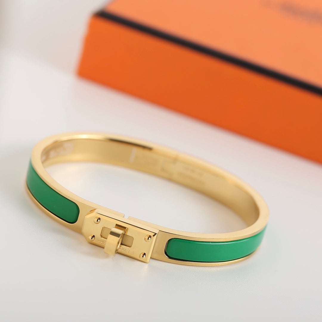 ??MIRA?¡¥HM KELLY GREEN BRACELET