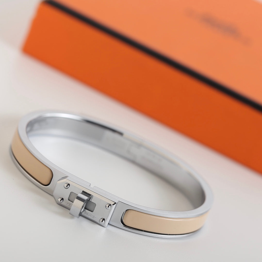??MIRA?¡¥HM KELLY BEIGE BRACELET