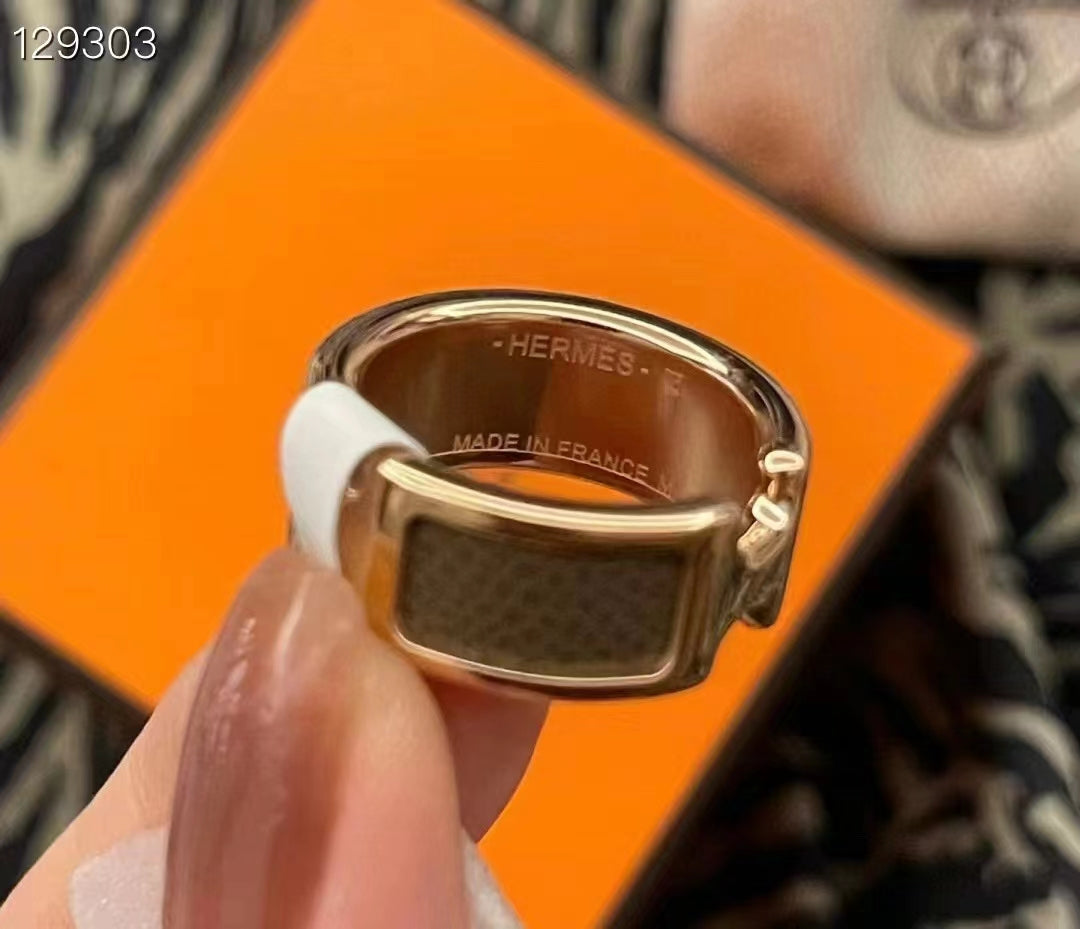 ??MIRA?¡¥OLYMPE PINK GOLD RING