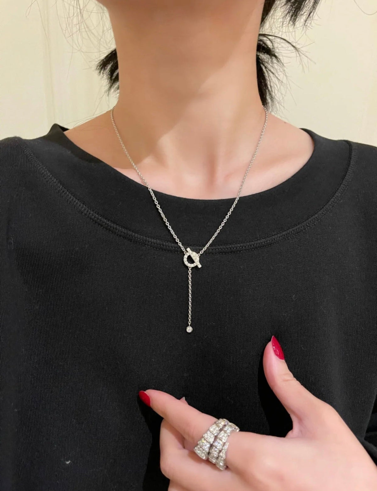 ??MIRA?¡¥FINESSE SILVER DIAMOND NECKLACE