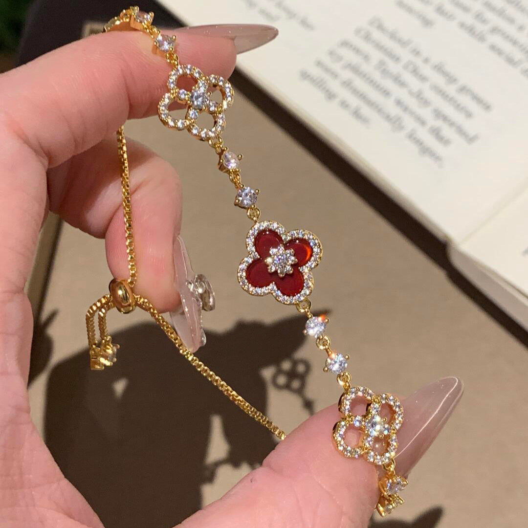 ??MIRA?¡¥CLOVER 5 MOTIF PINK BLUE RED WHITE BRACELET