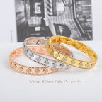 ??MIRA?¡¥CLOVER BRACELET 8MM DIAMONDS