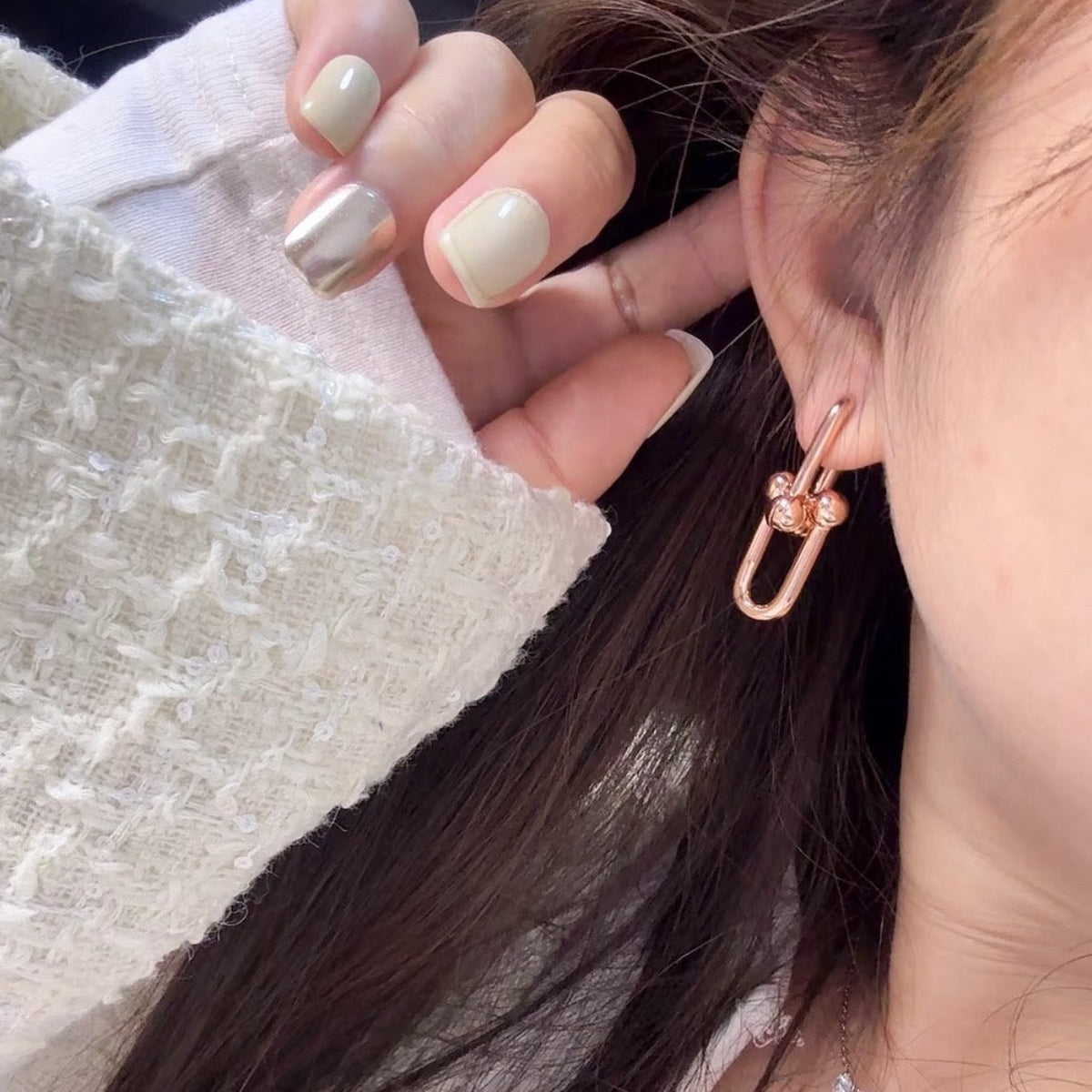 [MIRA] TF U-shaped earrings