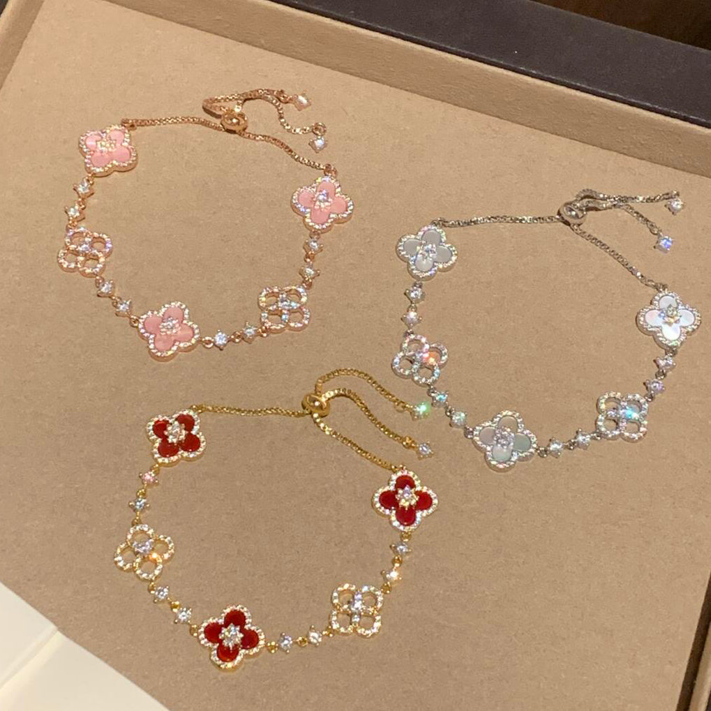 ??MIRA?¡¥CLOVER 5 MOTIF PINK BLUE RED WHITE BRACELET