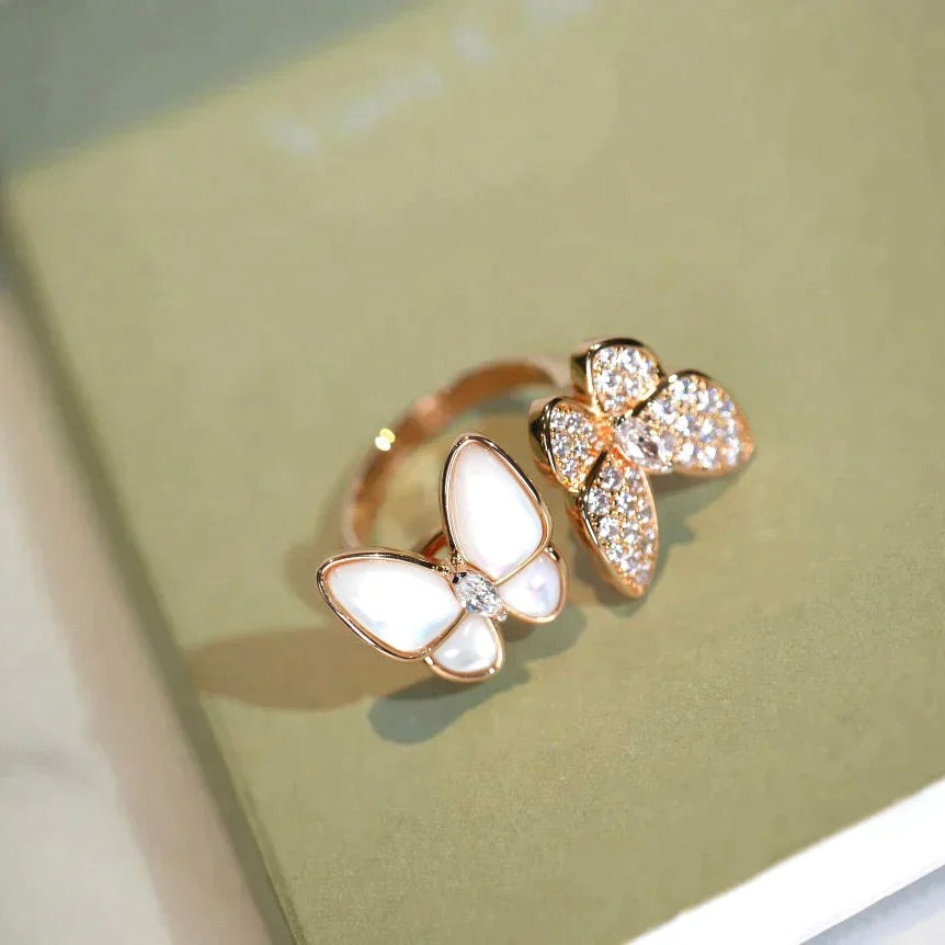 ??MIRA?¡¥TWIN BUTTERFLY DIAMOND MOP RING