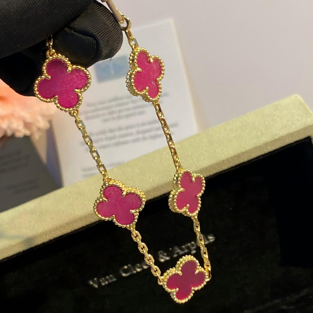[MIRA] NEW CLOVER 5 MOTIFS PINK ENAMEL BRACELET