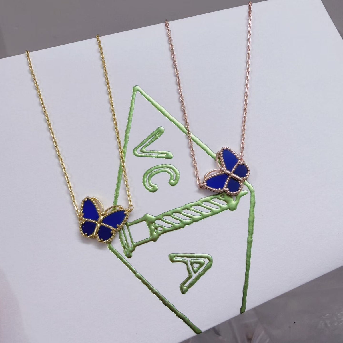 [MIRA] 2026 BUTTERFLY BLUE   NECKLACE