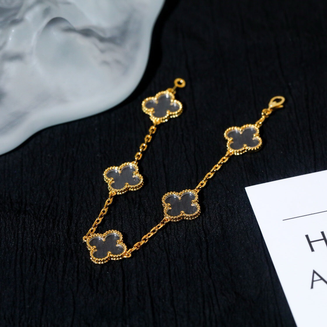 [MIRA]New CLOVER 5 MOTIF ROCK CRYSTAL BRACELET